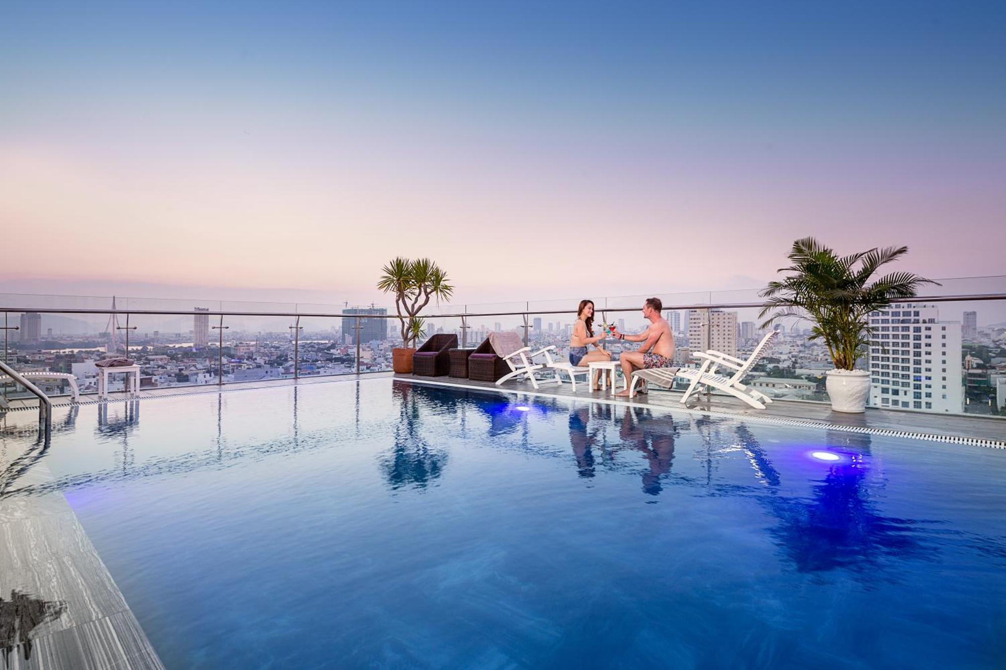 Aria Grand Hotel & Spa Da Nang Exterior photo