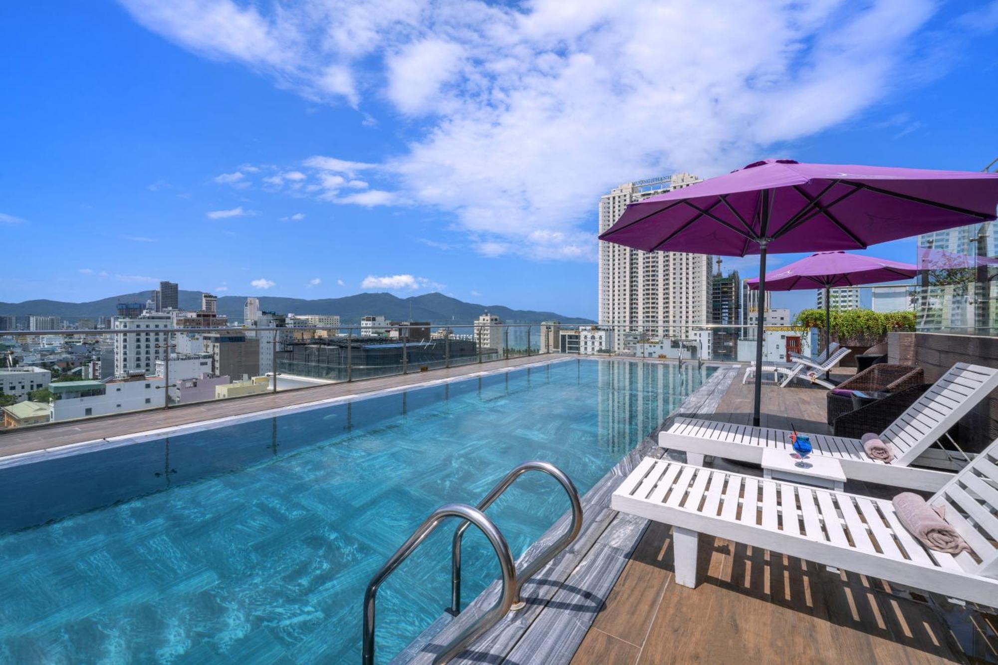 Aria Grand Hotel & Spa Da Nang Exterior photo